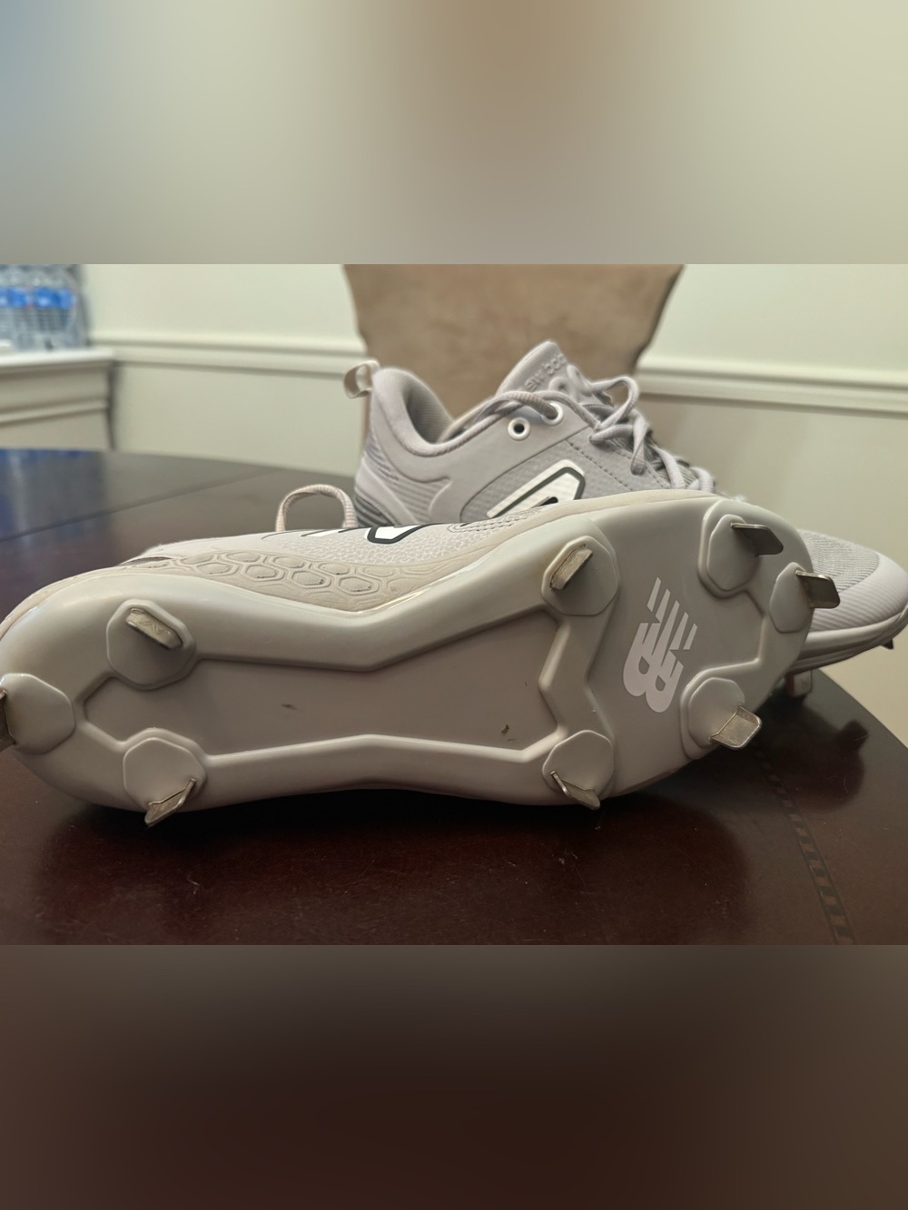 New Balance Kids' Light Gray Athletic Cleats - Streamlined Support - Picture 5 of 6